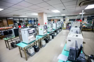 لابراتوار دندانسازی مدرن و دیجیتال